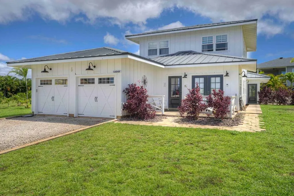 New - 7Bd Farmhouse Estate - Ac Pool Slide Gym Pickleball Koloa Holiday home
